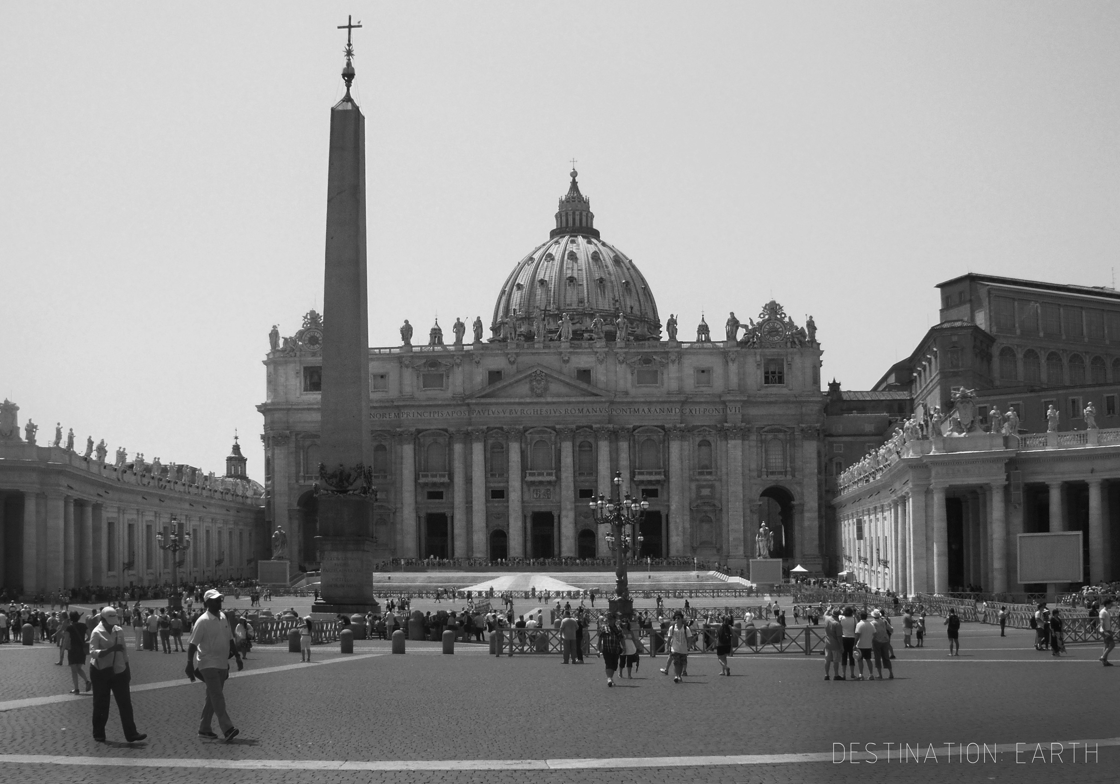 Vaticano - Plaza y Basílica de San Pedro